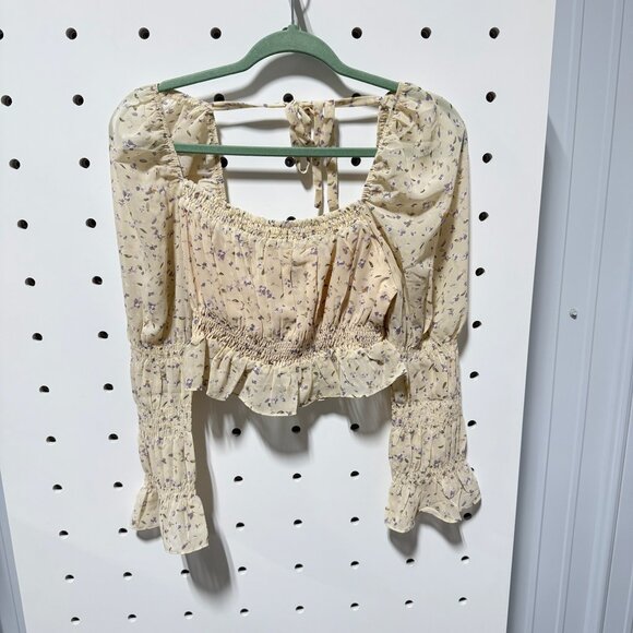 Storia Dresses & Skirts - NWT Storia Cream Flowy Set Size Large